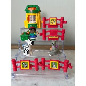 Vintage Fisher-Price Little People Baby Petting Zoo Animals Play-set 2002